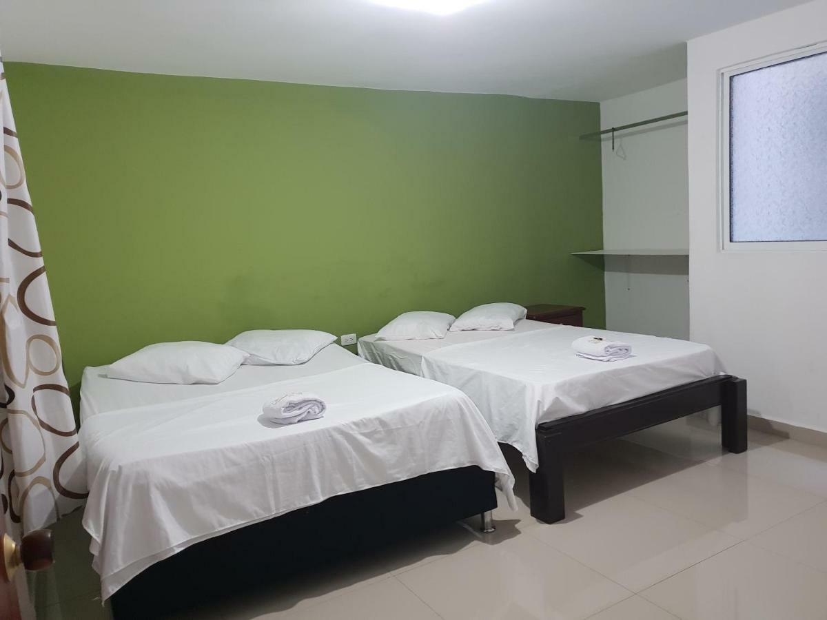 Hotel Velices Буґа Екстер'єр фото