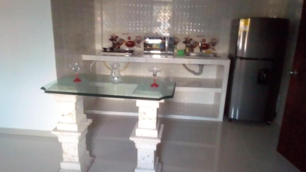 Hotel Velices Буґа Екстер'єр фото
